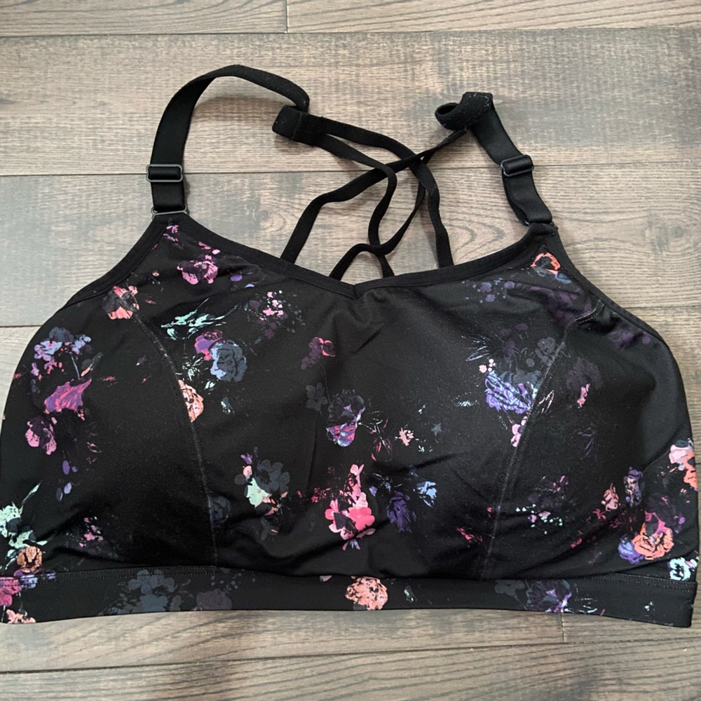 GUC 44DDD Livi Active Sports Bra